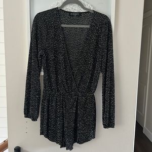 AUDREY 3+  1 polka dot romper